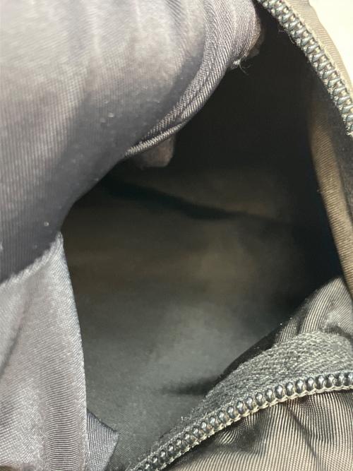 PRADA（プラダ）PRADA (プラダ) ナイロンサコッシュ ブラック×グリーンの古着・服飾アイテム