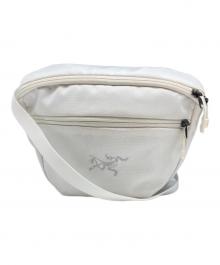 ARC'TERYX（アークテリクス）の古着「MANTIS 2 WAIST PACK」｜ホワイト