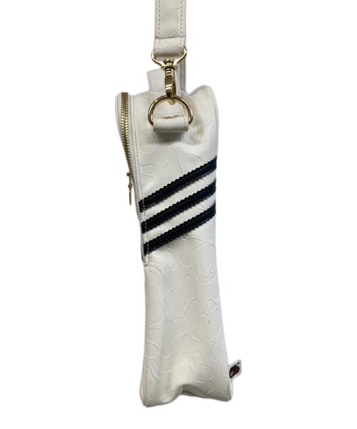 BAPE BY A BATHING APE（ベイプバイアベイシングエイプ）BAPE BY A BATHING APE (ベイプバイアベイシングエイプ) adidas (アディダス) ショルダーバッグ ホワイトの古着・服飾アイテム