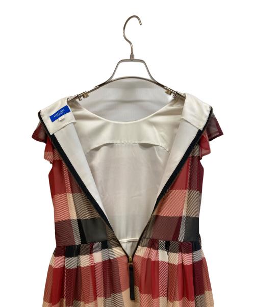 BLUE LABEL CRESTBRIDGE（ブルーレーベルクレストブリッジ）BLUE LABEL CRESTBRIDGE (ブルーレーベルクレストブリッジ) ノースリーブワンピース ブラック×ホワイト×レッド サイズ:36の古着・服飾アイテム