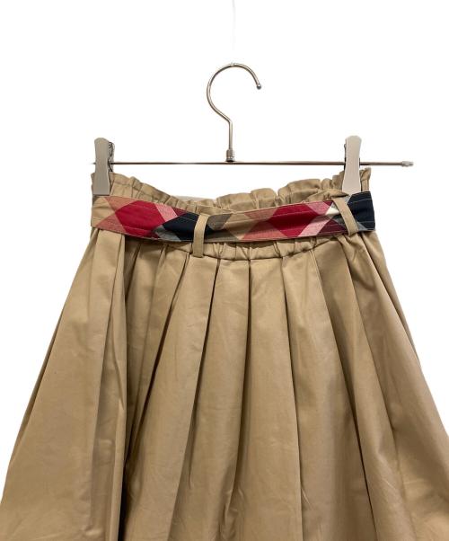 BLUE LABEL CRESTBRIDGE（ブルーレーベルクレストブリッジ）BLUE LABEL CRESTBRIDGE (ブルーレーベルクレストブリッジ) ミニスカート ブラウン サイズ:34の古着・服飾アイテム