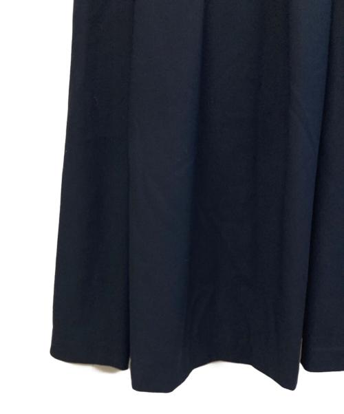 BLUE LABEL CRESTBRIDGE（ブルーレーベルクレストブリッジ）BLUE LABEL CRESTBRIDGE (ブルーレーベルクレストブリッジ) スカート ネイビー サイズ:38の古着・服飾アイテム