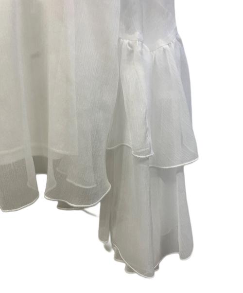 Snidel（スナイデル）Snidel (スナイデル) ラッフルミニセットアップ ホワイトの古着・服飾アイテム