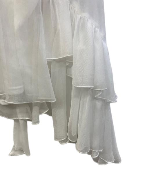 Snidel（スナイデル）Snidel (スナイデル) ラッフルミニセットアップ ホワイトの古着・服飾アイテム