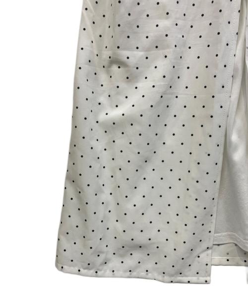 darich（ダーリッチ）Darich (ダーリッチ) ドットギャザーロングワンピース ホワイト サイズ:Freeの古着・服飾アイテム
