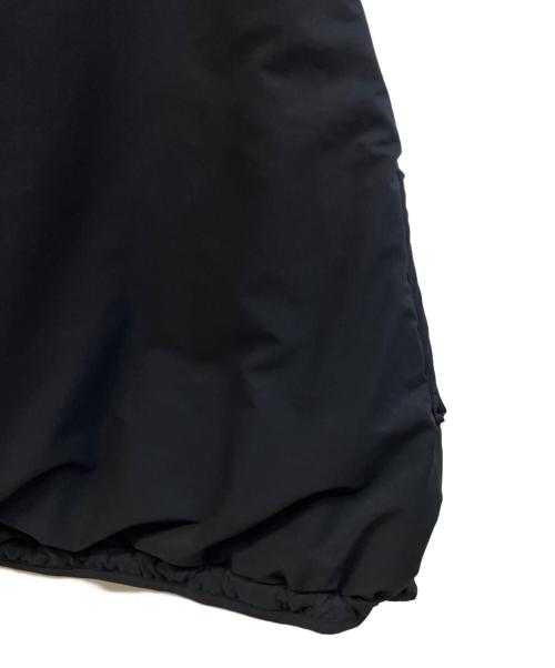 Y's（ワイズ）Y's (ワイズ) POLYESTER PADDED TYPEWRITER LEFT SLEEVE CAPE ブラック サイズ:2の古着・服飾アイテム