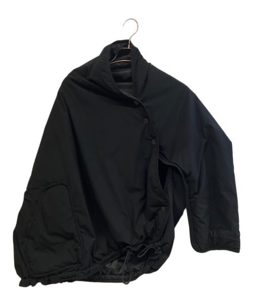 Y's（ワイズ）Y's (ワイズ) POLYESTER PADDED TYPEWRITER LEFT SLEEVE CAPE ブラック サイズ:2の古着・服飾アイテム