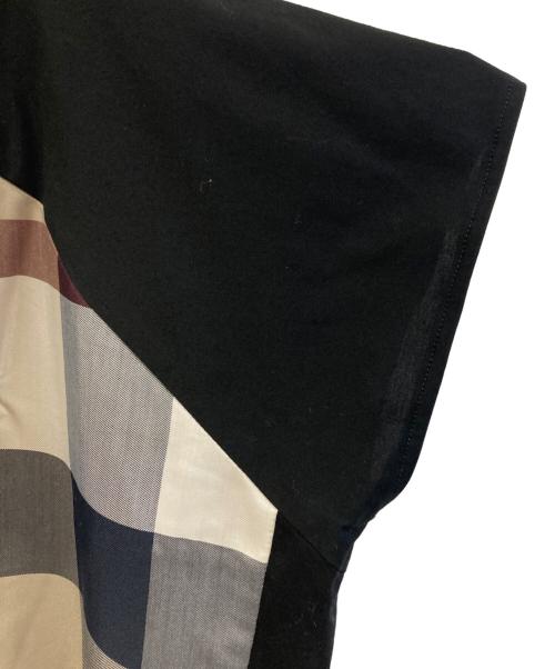 BURBERRY BLUE LABEL（バーバリー ブルー レーベル）BURBERRY BLUE LABEL (バーバリー ブルー レーベル) 半袖カットソー ブラック×ブラウン サイズ:38の古着・服飾アイテム