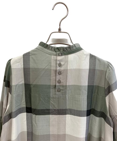 BLUE LABEL CRESTBRIDGE（ブルーレーベルクレストブリッジ）BLUE LABEL CRESTBRIDGE (ブルーレーベルクレストブリッジ) 長袖ワンピース グレー サイズ:38 未使用品の古着・服飾アイテム