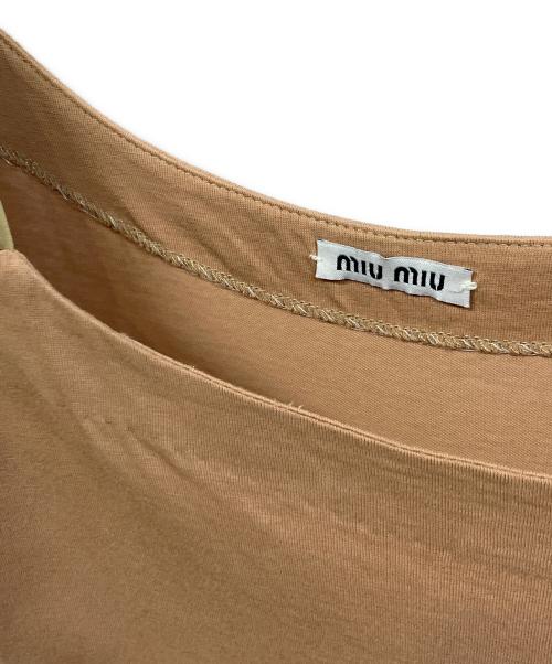 MIU MIU（ミュウミュウ）MIU MIU (ミュウミュウ) キャミソールワンピース ベージュ サイズ:Ｓの古着・服飾アイテム