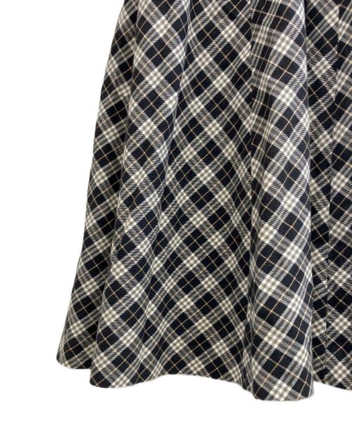BURBERRY BLUE LABEL（バーバリー ブルー レーベル）BURBERRY BLUE LABEL (バーバリー ブルー レーベル) 半袖ワンピース ブラック サイズ:36の古着・服飾アイテム