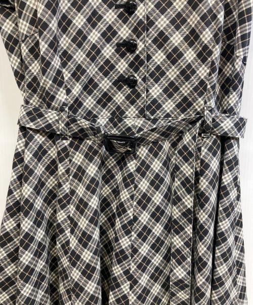 BURBERRY BLUE LABEL（バーバリー ブルー レーベル）BURBERRY BLUE LABEL (バーバリー ブルー レーベル) 半袖ワンピース ブラック サイズ:36の古着・服飾アイテム