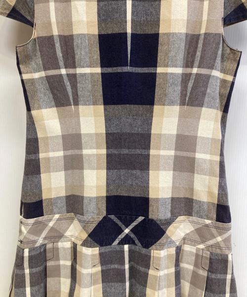 BURBERRY BLUE LABEL（バーバリー ブルー レーベル）BURBERRY BLUE LABEL (バーバリー ブルー レーベル) 半袖ワンピース ブラウン サイズ:36の古着・服飾アイテム