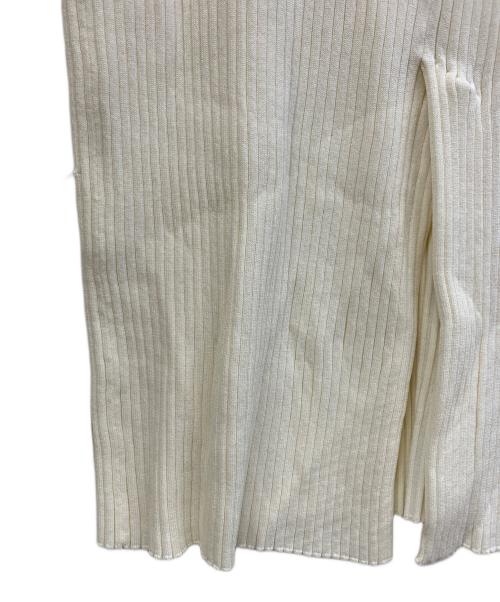 Snidel（スナイデル）Snidel (スナイデル) セットアップ アイボリー サイズ:Fの古着・服飾アイテム