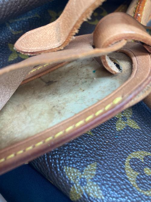 LOUIS VUITTON（ルイ ヴィトン）LOUIS VUITTON (ルイ ヴィトン) トラベルバッグ ブラウンの古着・服飾アイテム