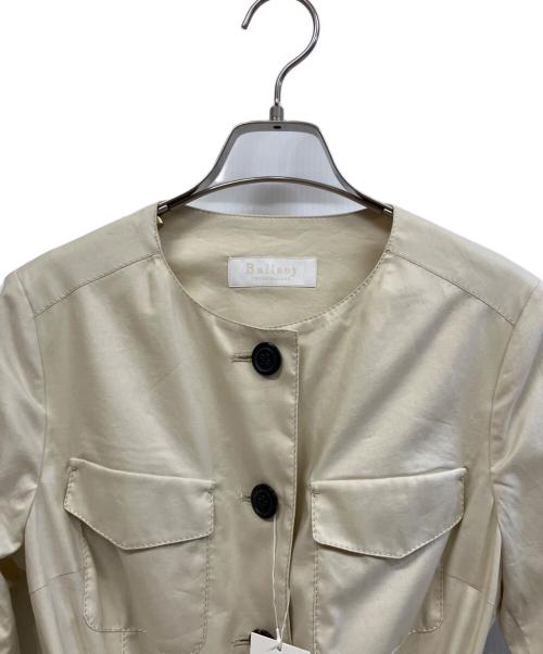 BALLSEY（ボールジィ）BALLSEY (ボールジィ) テーラードジャケット ベージュ サイズ:38 未使用品の古着・服飾アイテム