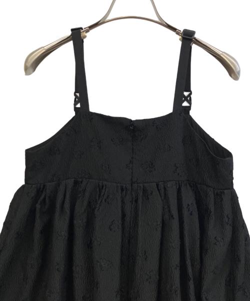 emmi（エミ）emmi (エミ) ノースリーブ・キャミソールワンピース ブラックの古着・服飾アイテム