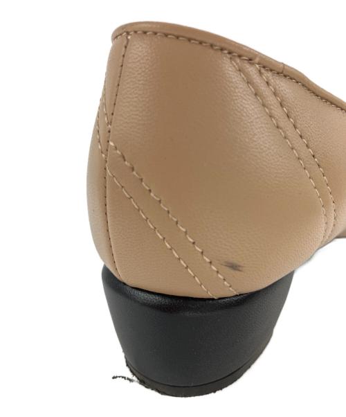 Salvatore Ferragamo（サルヴァトーレ フェラガモ）Salvatore Ferragamo (サルヴァトーレ フェラガモ) リボンパンプス ベージュ×ブラック サイズ:5 1/2の古着・服飾アイテム