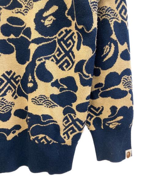 A BATHING APE（アベイシングエイプ）A BATHING APE (アベイシングエイプ) ASIA CAMO KNIT SWEATER ネイビー×ブラウン サイズ:Mの古着・服飾アイテム
