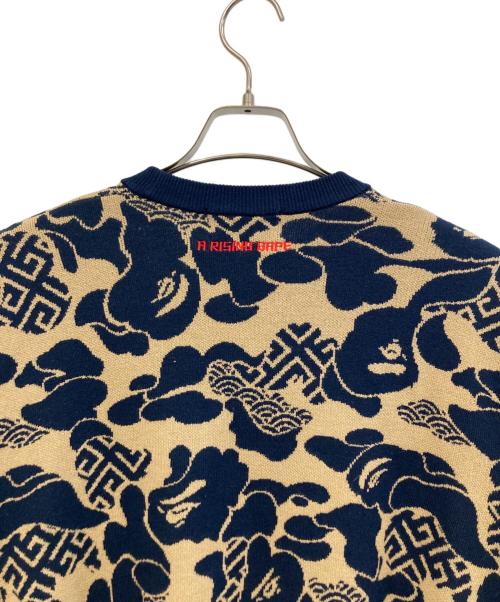 A BATHING APE（アベイシングエイプ）A BATHING APE (アベイシングエイプ) ASIA CAMO KNIT SWEATER ネイビー×ブラウン サイズ:Mの古着・服飾アイテム