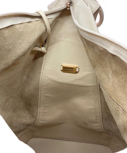 LOEWE（ロエベ）LOEWE (ロエベ) アントンバックパック ベージュの古着・服飾アイテム