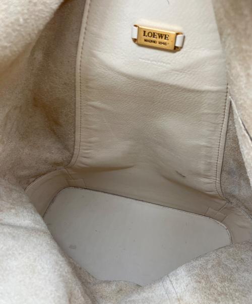 LOEWE（ロエベ）LOEWE (ロエベ) アントンバックパック ベージュの古着・服飾アイテム
