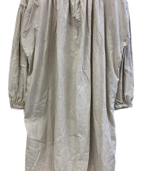 45R（フォーティファイブ・アール）45R (フォーティファイブ・アール) 長袖ワンピース ベージュの古着・服飾アイテム