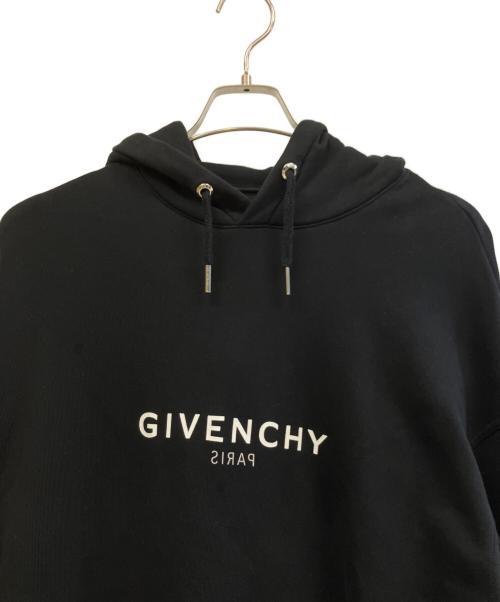 GIVENCHY（ジバンシィ）GIVENCHY (ジバンシィ) プルオーバーパーカー ブラック サイズ:Sの古着・服飾アイテム