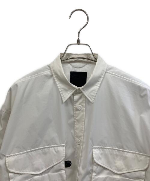 DAIWA PIER39（ダイワ ピア39）DAIWA PIER39 (ダイワ ピア39) MULCH POCKET FIELD SHIRTS ホワイト サイズ:Mの古着・服飾アイテム