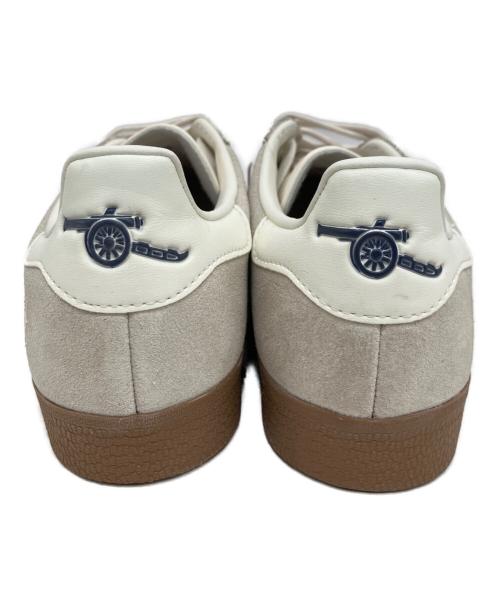adidas（アディダス）adidas (アディダス) アーセナル ガゼル TERRACE ICON ベージュ サイズ:23.5cmの古着・服飾アイテム