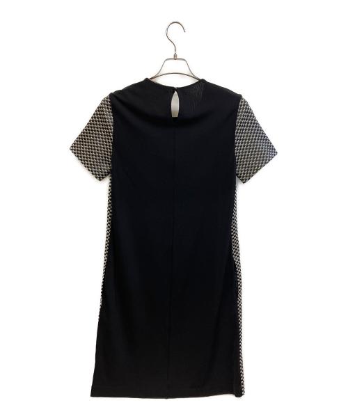 Max Mara Studio（マックスマーラ ストゥディオ）Max Mara Studio (マックスマーラ ストゥディオ) 半袖ワンピース ブラック サイズ:Mの古着・服飾アイテム