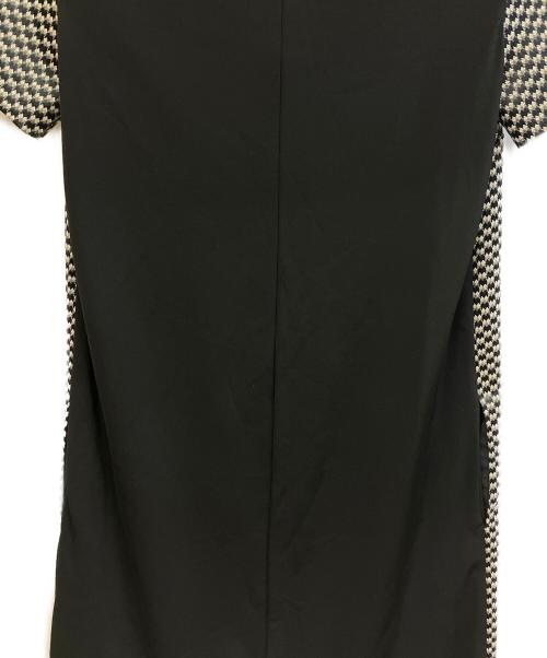 Max Mara Studio（マックスマーラ ストゥディオ）Max Mara Studio (マックスマーラ ストゥディオ) 半袖ワンピース ブラック サイズ:Mの古着・服飾アイテム
