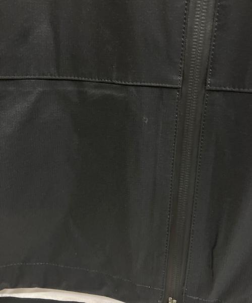 MOUNTAIN HARD WEAR（マウンテンハードウェア）MOUNTAIN HARD WEAR (マウンテンハードウェア) コヒージョンジャケット ブラック サイズ:M 未使用品の古着・服飾アイテム