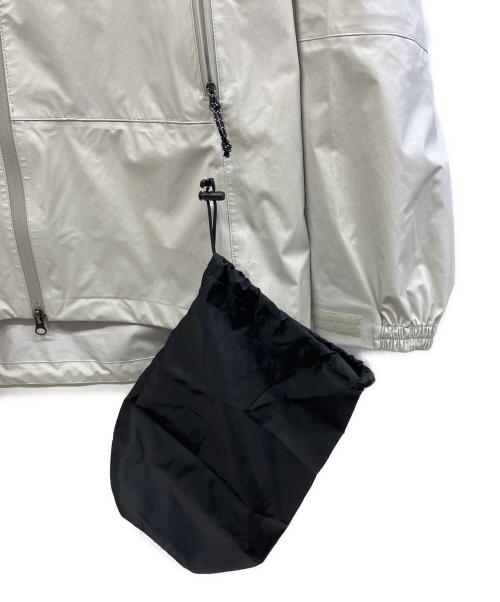 MOUNTAIN HARD WEAR（マウンテンハードウェア）MOUNTAIN HARD WEAR (マウンテンハードウェア) コヒージョンジャケット グレー サイズ:L 未使用品の古着・服飾アイテム