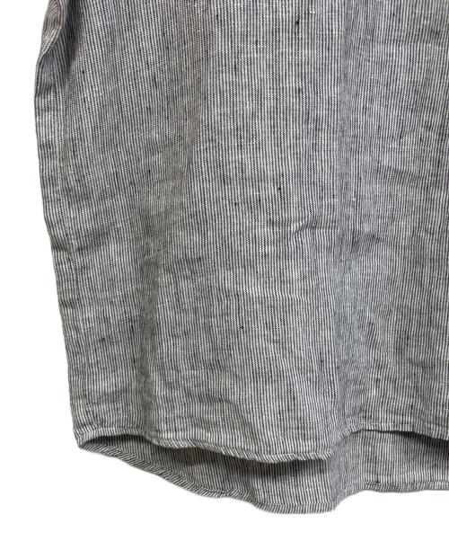 confect（コンフェクト）confect (コンフェクト) リネンスキッパーシャツ ホワイト×ブラック サイズ:4の古着・服飾アイテム