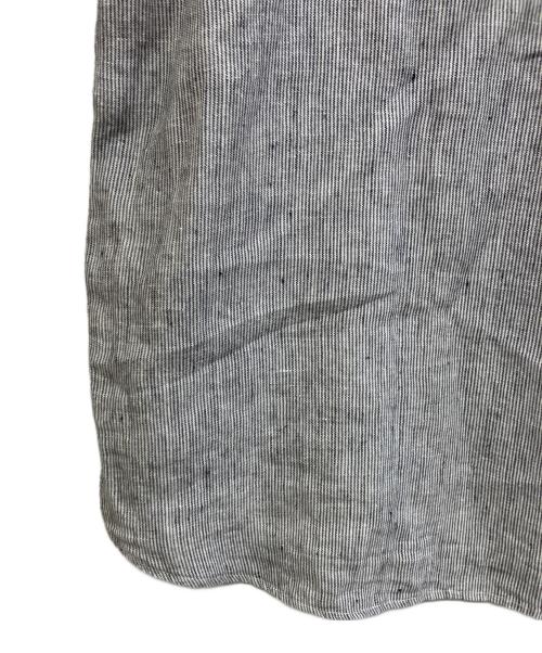 confect（コンフェクト）confect (コンフェクト) リネンスキッパーシャツ ホワイト×ブラック サイズ:4の古着・服飾アイテム