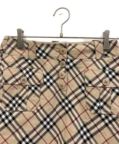 BURBERRY BLUE LABEL（バーバリー ブルー レーベル）BURBERRY BLUE LABEL (バーバリー ブルー レーベル) ミニスカート ベージュ サイズ:36の古着・服飾アイテム