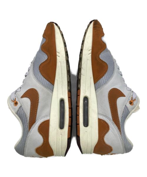 NIKE（ナイキ）NIKE (ナイキ) Patta (パタ) ローカットスニーカー ホワイト×ブラック サイズ: 27cmの古着・服飾アイテム