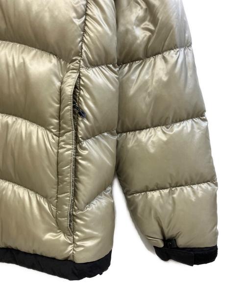 THE NORTH FACE（ザ ノース フェイス）THE NORTH FACE (ザ ノース フェイス) ダウンジャケット カーキ サイズ:Mの古着・服飾アイテム