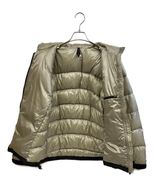 THE NORTH FACE（ザ ノース フェイス）THE NORTH FACE (ザ ノース フェイス) ダウンジャケット カーキ サイズ:Mの古着・服飾アイテム