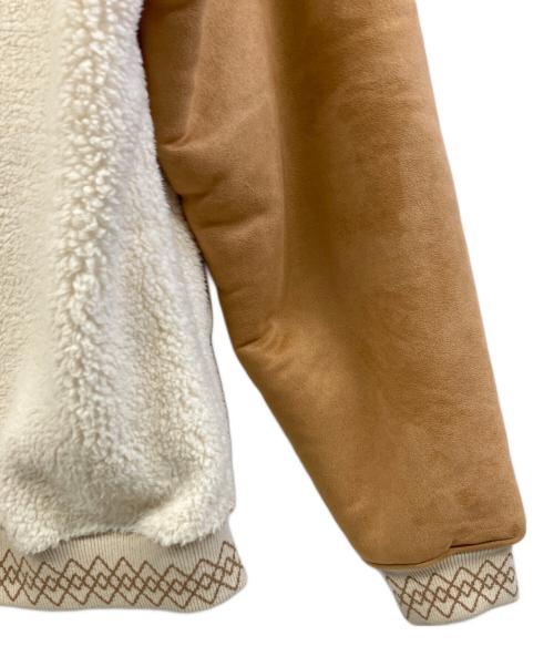 UGG（アグ）UGG (アグ) Tasman Varsity Jacket ホワイト×ベージュ サイズ:Mの古着・服飾アイテム