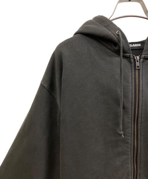X-LARGE（エクストララージ）X-LARGE (エクストララージ) ジップパーカー グレー サイズ:Mの古着・服飾アイテム