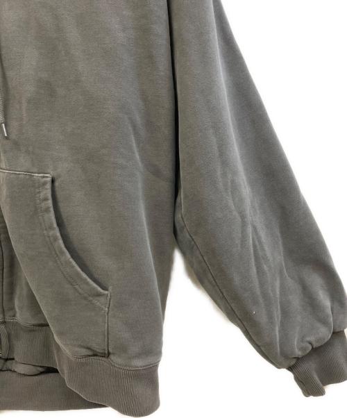 Carhartt WIP（カーハート ワーク イン プログレス）CARHARTT WIP (カーハート ワーク イン プログレス) ジップパーカー チャコールグレー サイズ:Ｍの古着・服飾アイテム