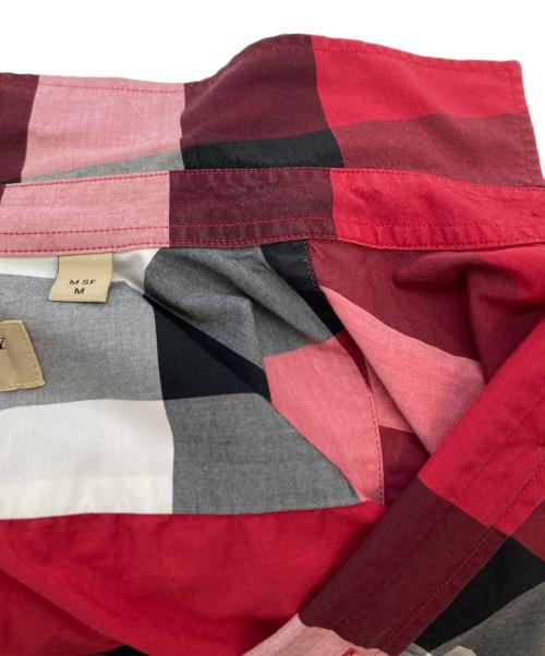 BURBERRY LONDON ENGLAND（バーバリー ロンドン イングランド）BURBERRY LONDON ENGLAND (バーバリー ロンドン イングランド) 長袖シャツ レッド サイズ:Mの古着・服飾アイテム