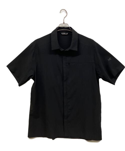 ARC'TERYX（アークテリクス）ARC'TERYX (アークテリクス) 半袖シャツ ブラック サイズ:Ｌの古着・服飾アイテム