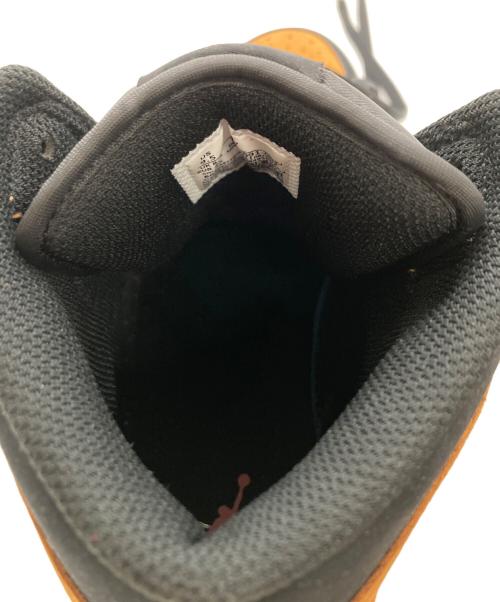 NIKE（ナイキ）NIKE (ナイキ) スニーカー ブラウン×ブラック サイズ:27.5の古着・服飾アイテム
