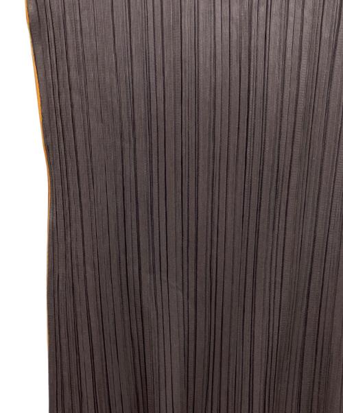 PLEATS PLEASE（プリーツプリーズ）PLEATS PLEASE (プリーツプリーズ) ノースリーブカットソー マルチカラー サイズ:3の古着・服飾アイテム