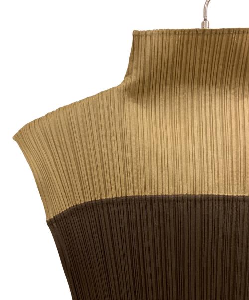 PLEATS PLEASE（プリーツプリーズ）PLEATS PLEASE (プリーツプリーズ) ノースリーブワンピース ブラウン×ベージュ サイズ:3の古着・服飾アイテム