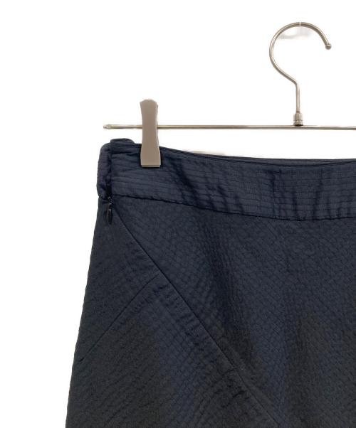 HaaT（ハート）Haat (ハート) シアサッカースカート ブラック サイズ:2の古着・服飾アイテム