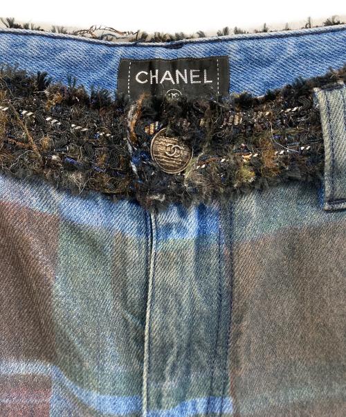 CHANEL（シャネル）CHANEL (シャネル) ココボタンデニムパンツ グリーン×ブルー サイズ:46の古着・服飾アイテム